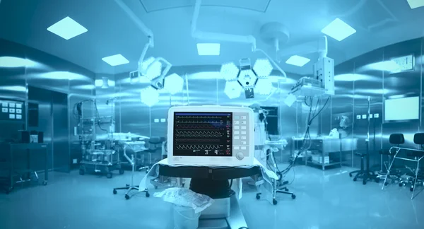 Innovative technology in a modern hospital operating room