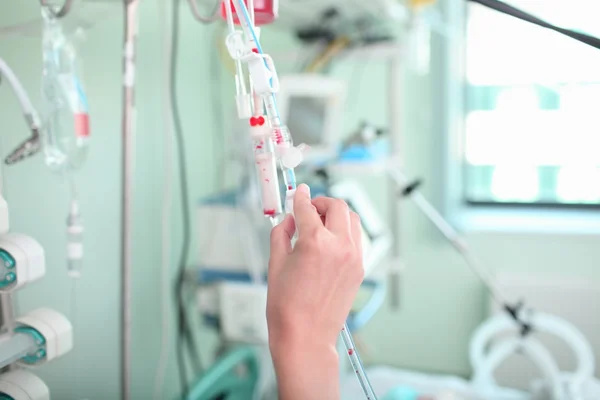 Nursing care of critically ill patients in the ICU