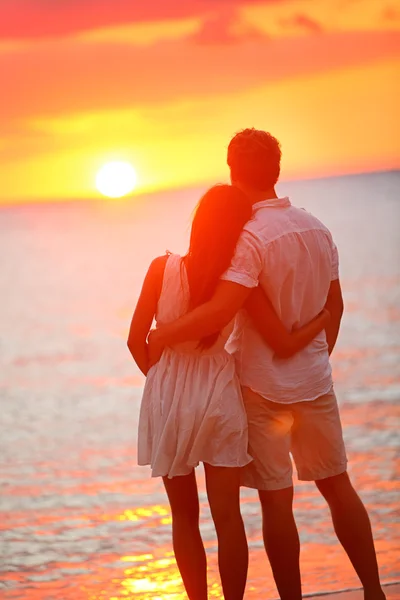 http://st2.depositphotos.com/2069237/7265/i/450/depositphotos_72653199-stock-photo-honeymoon-couple-hugging.jpg