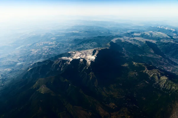 Earth Horizon Photo From 35.000 Feet Altitude