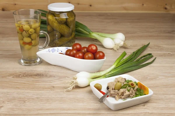 Can of tuna, a healthy meal with vegetables, fast food preparation