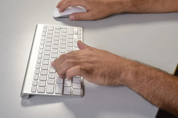 Typing fingers