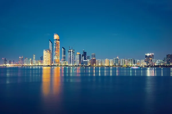 Night Abu Dhabi