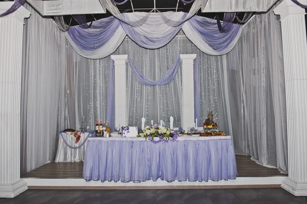 Banquet room with ornaments 1826.