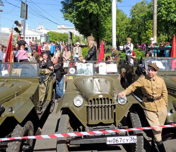 Jeep GAZ-67 and man in the uniform of Polish Army of WWII
