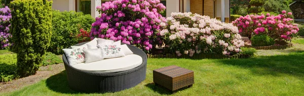 Round garden sofa