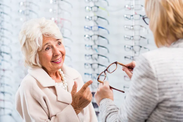 Friendly customer service at the optician\'s