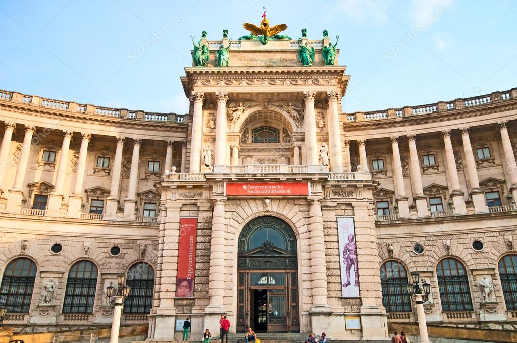 Клапаны появляются в венах начиная с диаметра