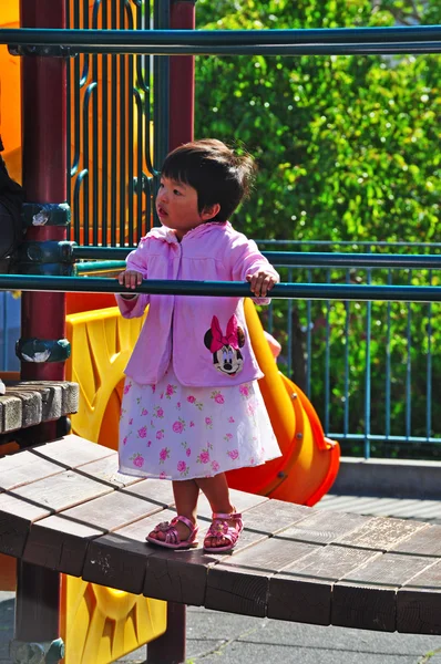 San Francisco, Usa: a Chinese child in Portsmouth Square