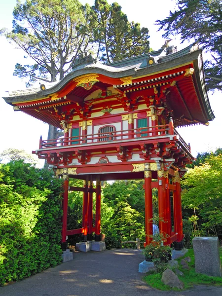 San Francisco: the Tea House in the Japanese Tea Garden