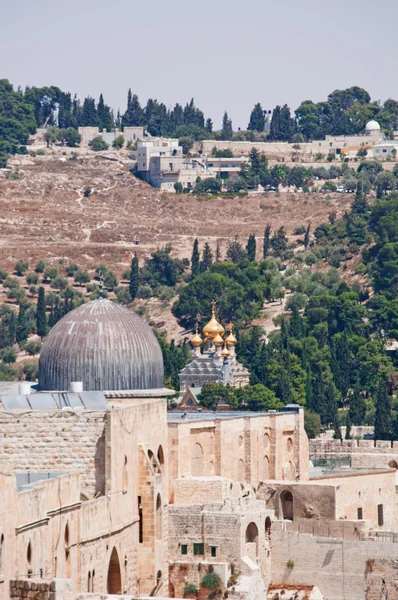 Jerusalem: Al Aqsa Mosque and the Church of Mary Magdalene