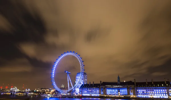 LONDON - JEN 16: View of London Eye on JENUARY 16, 2015 in Londo
