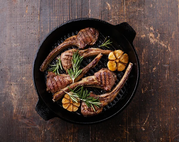 Roasted ribs with rosemary and garlic