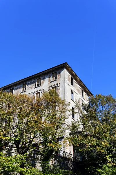 Deserted building, Lake Como