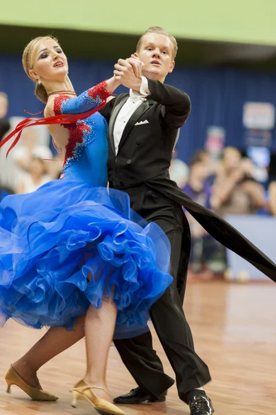 Prohorenko Dmitry and Rymchenok Valeriya Perform Youth-2 Standard Program on National Championship of the Republic of Belarus