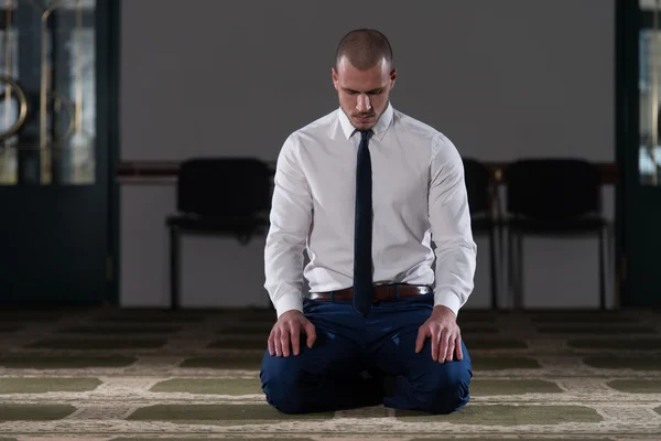 Young Businessman Muslim Praying