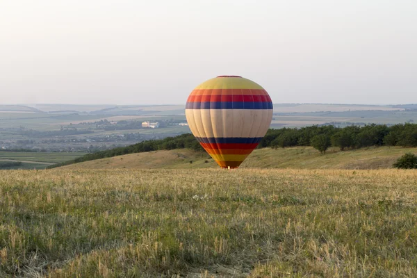 Landing balloon down up.