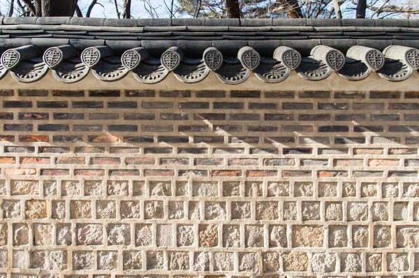 Detail of a wall in the Secret Garden of Changdeokgung Palace in Seoul, South Korea.