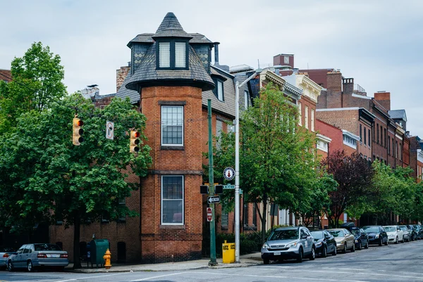 The intersection of Read Street and Park Avenue in Mount Vernon,