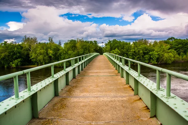 A pedestrian bridge over the Delaware River in Portland, Pennsyl