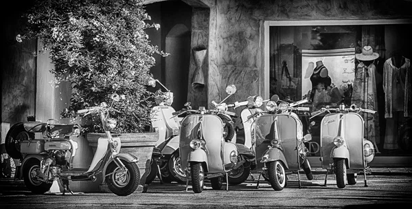 Piaggio Vespa vintage sprint motor scooter motorbike motorcycle
