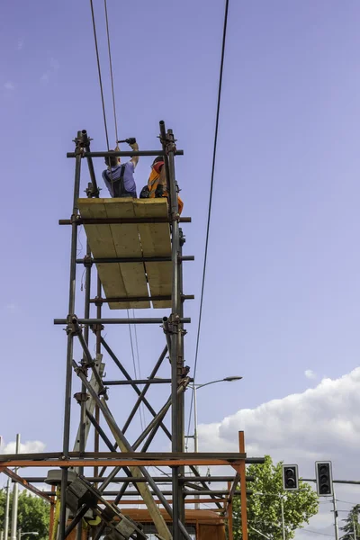 Overhead line electrification for new tram system