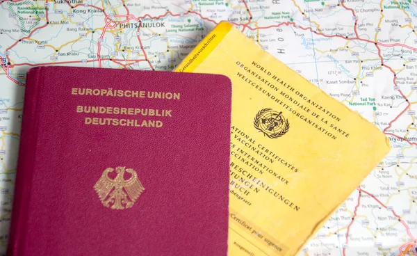 German passport and Certificate of vaccination