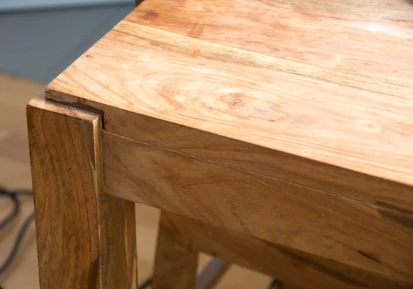 Photo of a table edge