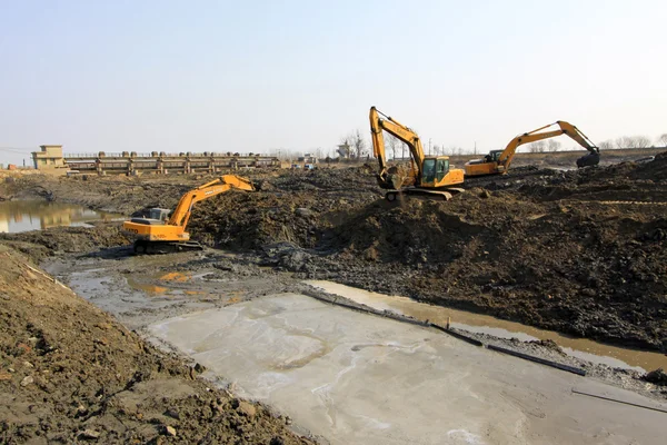 Water conservancy dredging engineering field