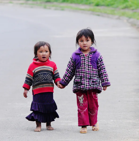 Ethnic Hmong children in Sapa, Vietnam