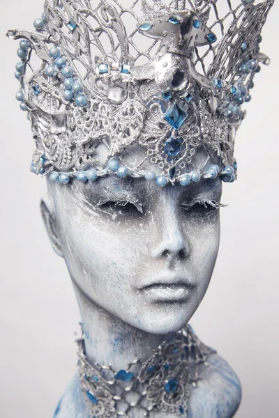 Mannequin in snow queen crown