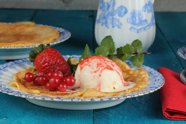 Ice cream and soft fruits