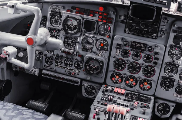 Airplane cockpit