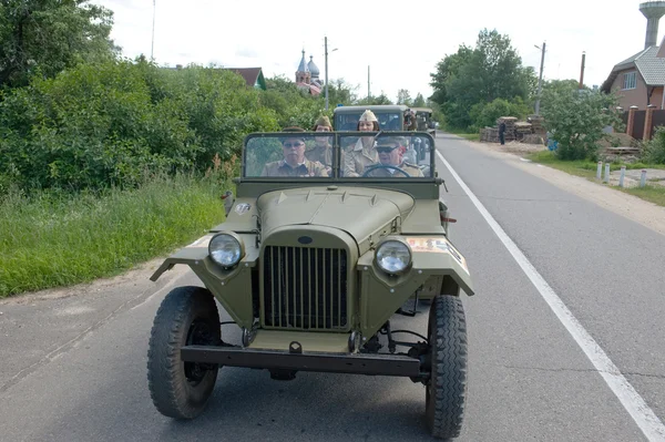 Retro car with crew GAZ-67 highway, 3rd international meeting \