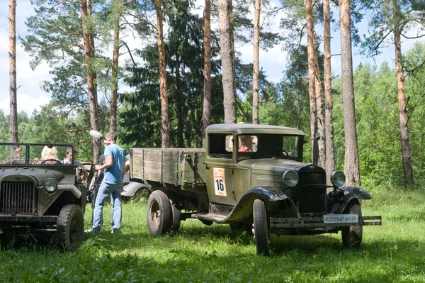 Parking the retro car GAS in the woods, 3rd international meeting \