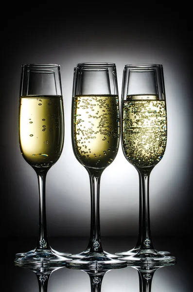 Champagne glasses with bubbles