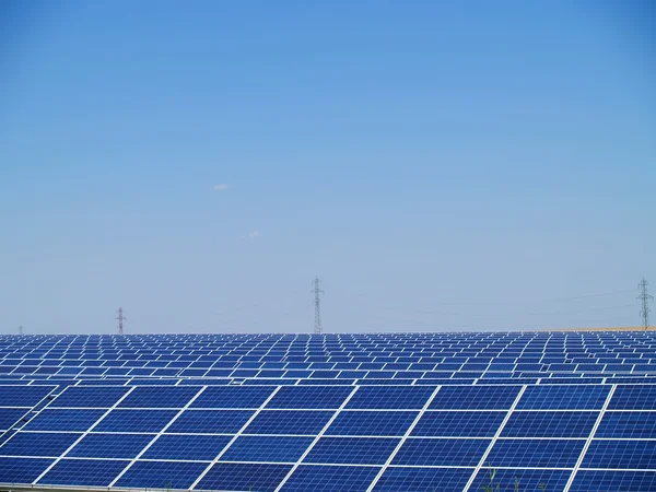 Solar power farm