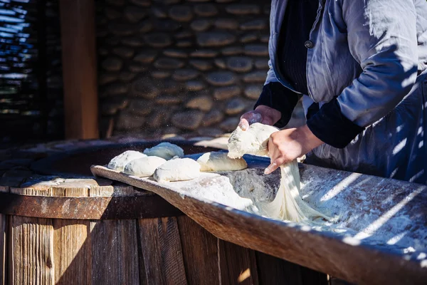 Making of Georgian bread