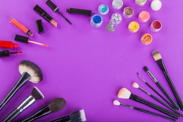 Brushes, glitter and other make-up tools