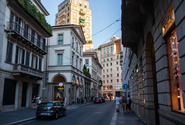 People and buildings in Milan