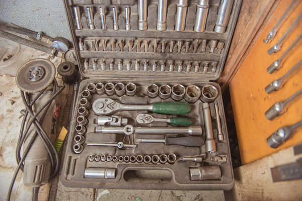 tools for automotive repair, auto repair