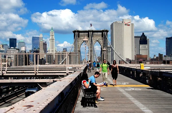 Brooklyn, New York: Pedestrian Walkway on the Brooklyn Bridge