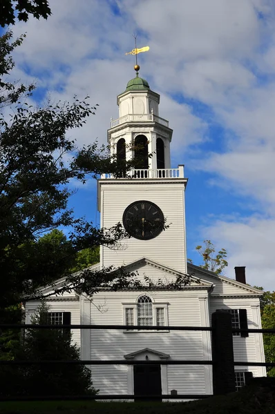 Lenox, MA: 1805 Church on the Hill