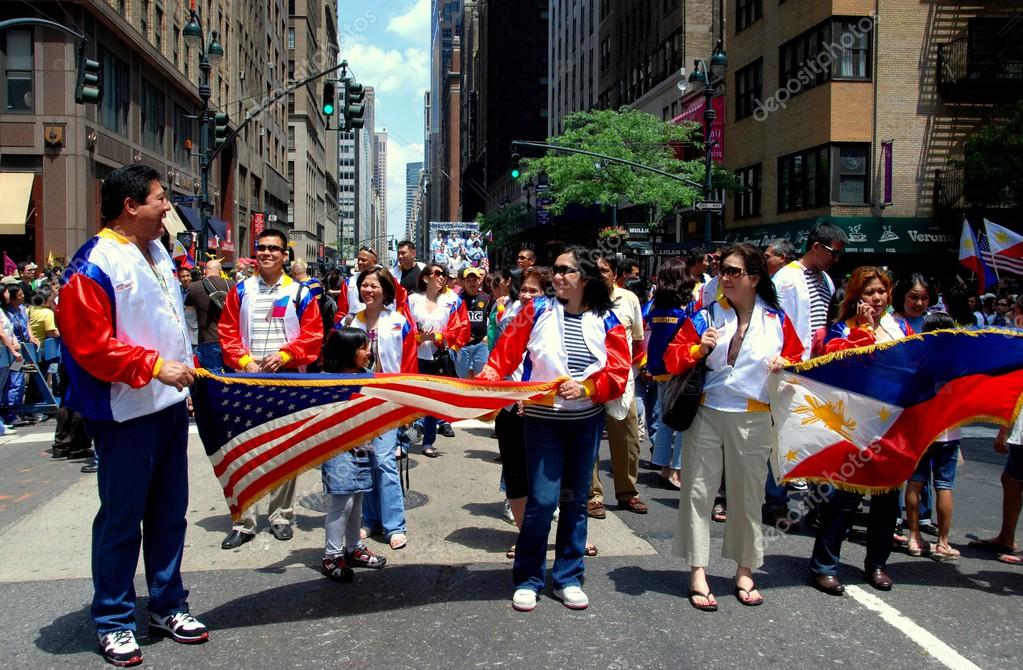 NYC Philippines Independence Day Parade Marchers Stock Editorial
