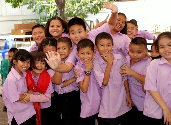 Bangkok, Thailand: School Children at Wat Pathum Wanaram