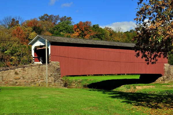 East Earl Township, Pennsylvania: Weaverland Road Covered Bridge