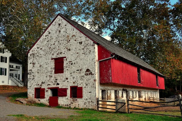 Hopewell Furnace, Pennsylvania: Animal Barn