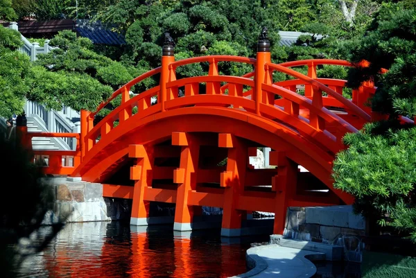 Hong Kong, China: Orange Bridge at Nan Lian Garden