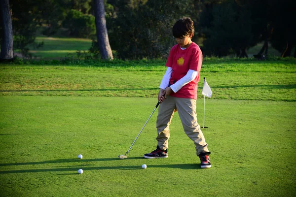 Golf lesson for juniors