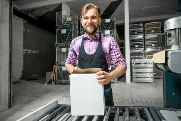 Packer on the packaging line